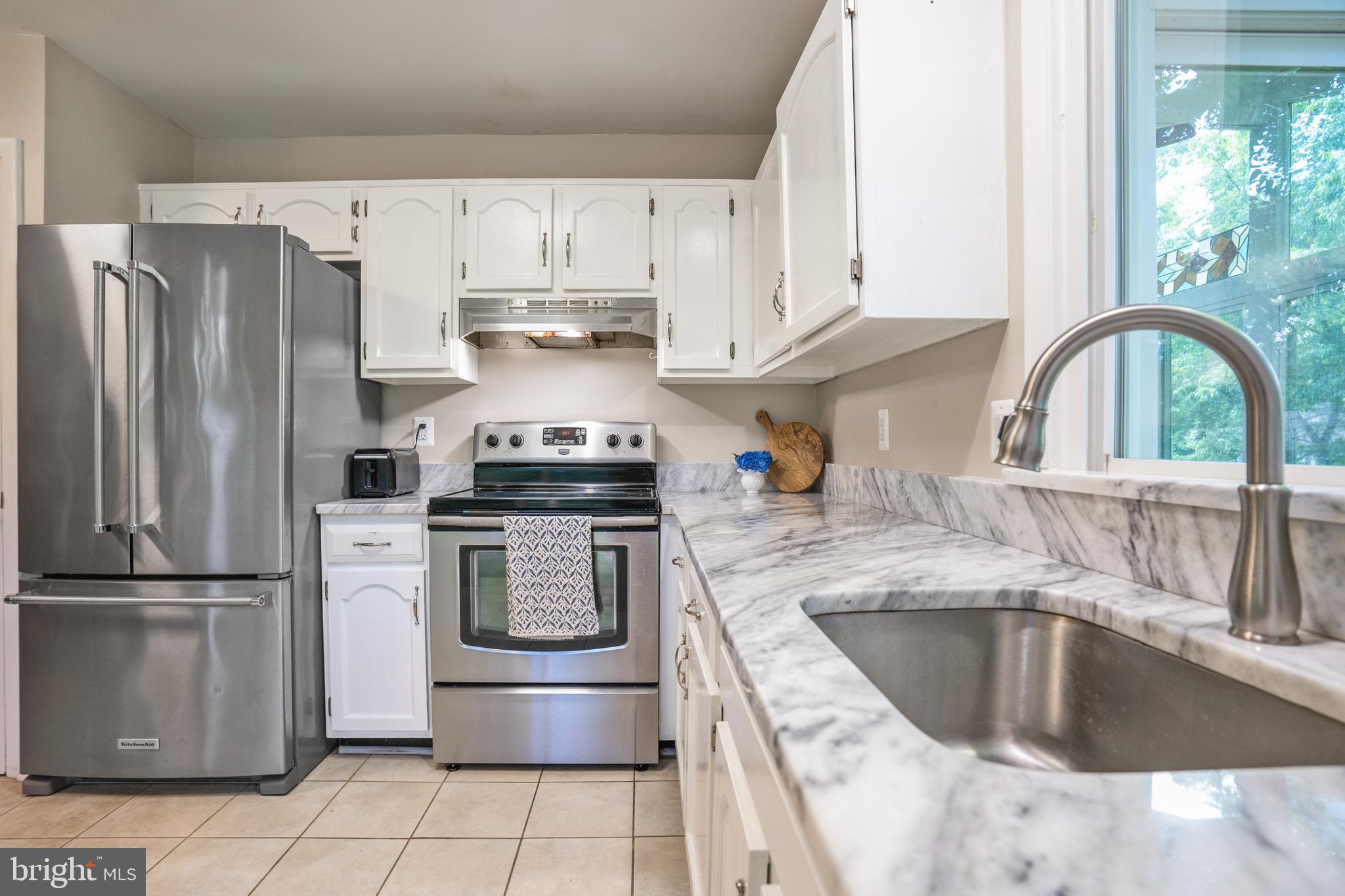 SUGARLAND RUN - Residential Lease