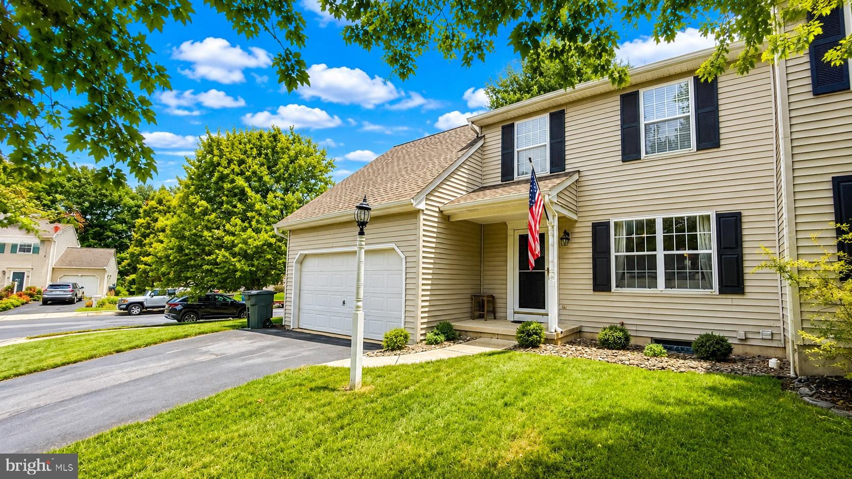 100 MEADOWCROFT DRIVE