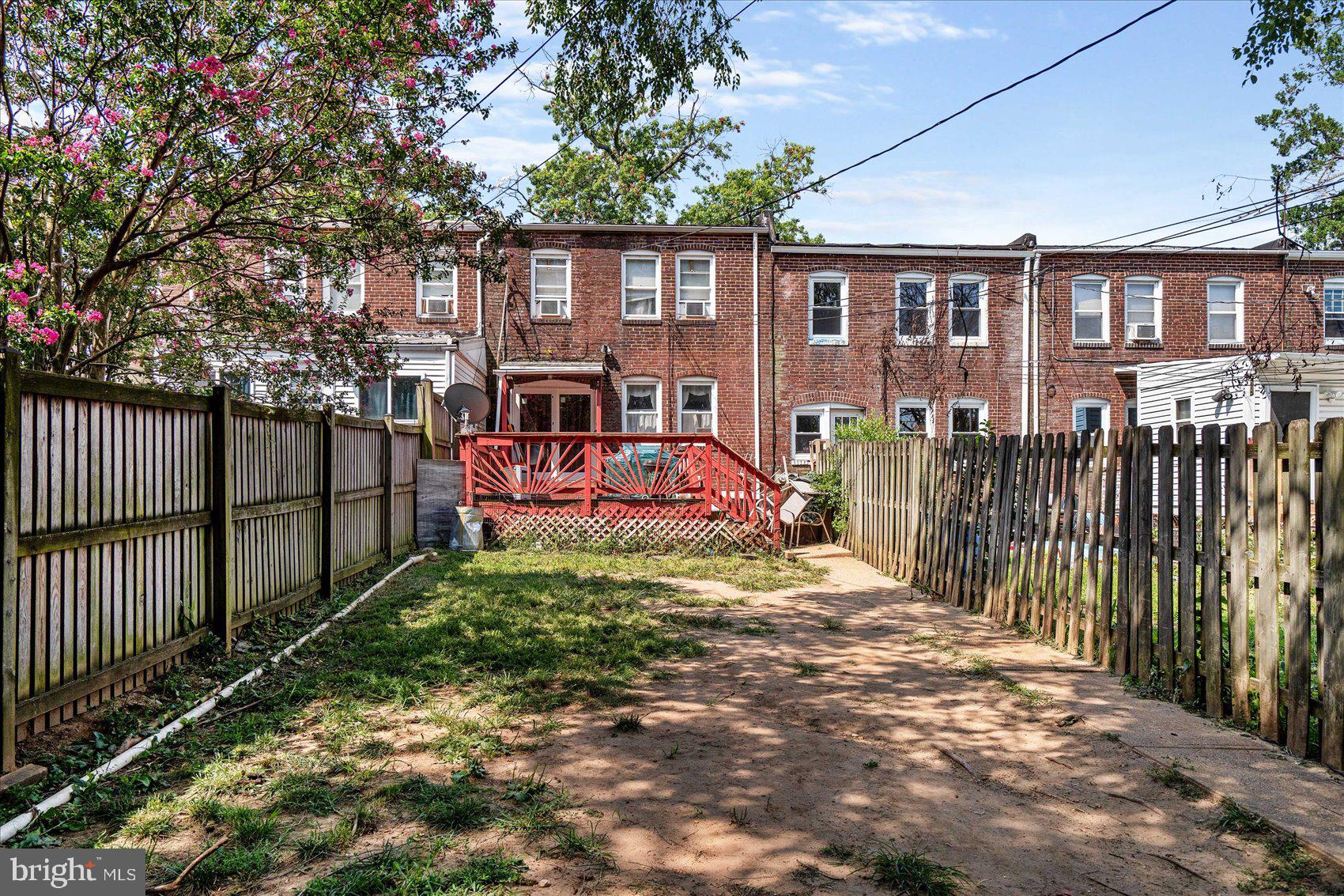 BROOKWOOD - Residential