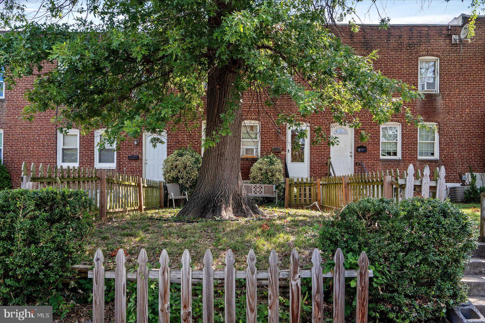 BROOKWOOD - Residential