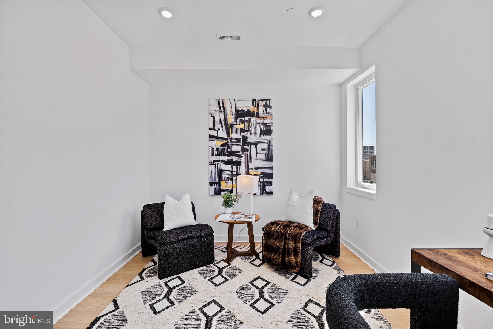 PORT RICHMOND - Residential