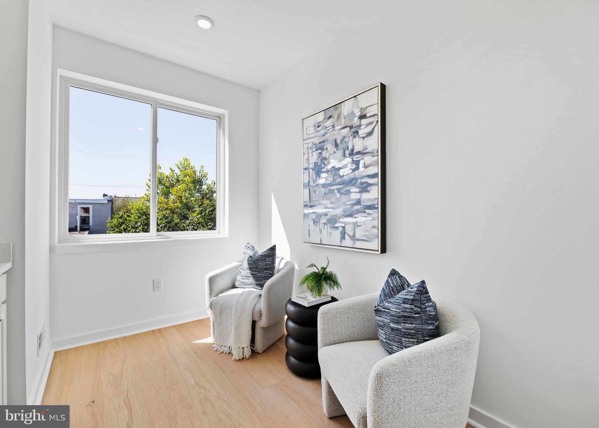 PORT RICHMOND - Residential