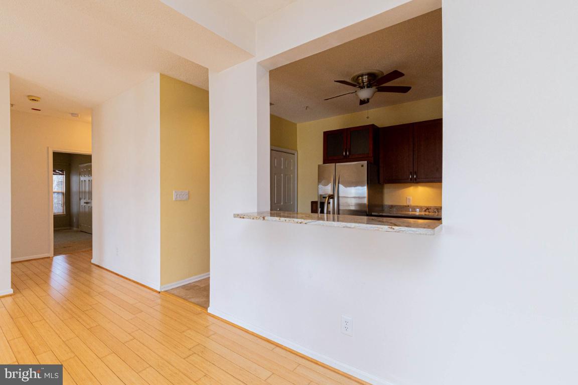 EDGEWATER AT TOWN CENTER - Residential Lease