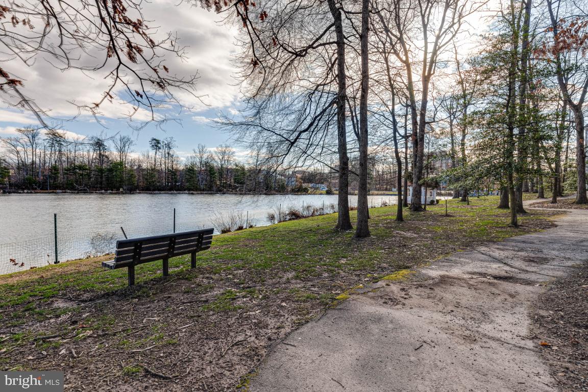 EDGEWATER AT TOWN CENTER - Residential Lease