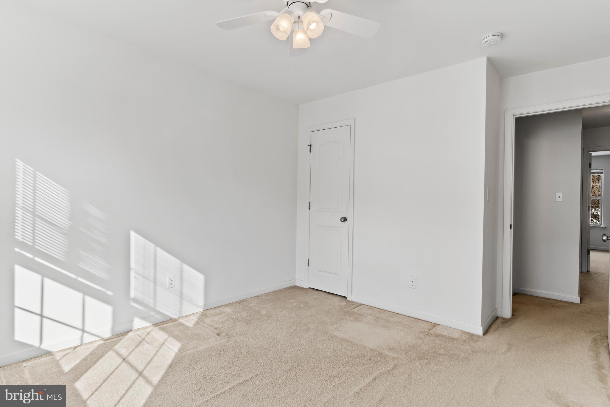 WINDING HILLS - Residential