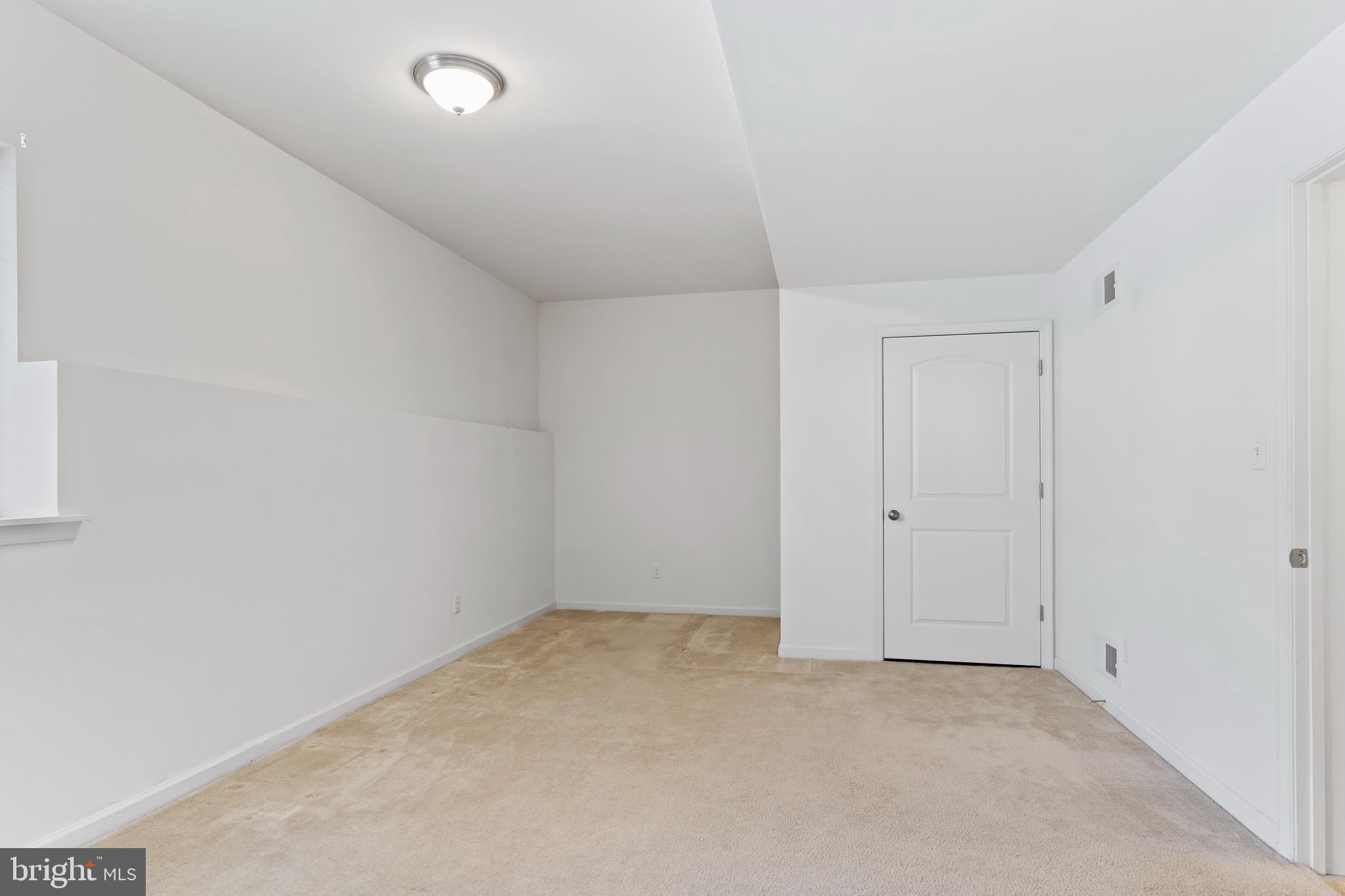 WINDING HILLS - Residential