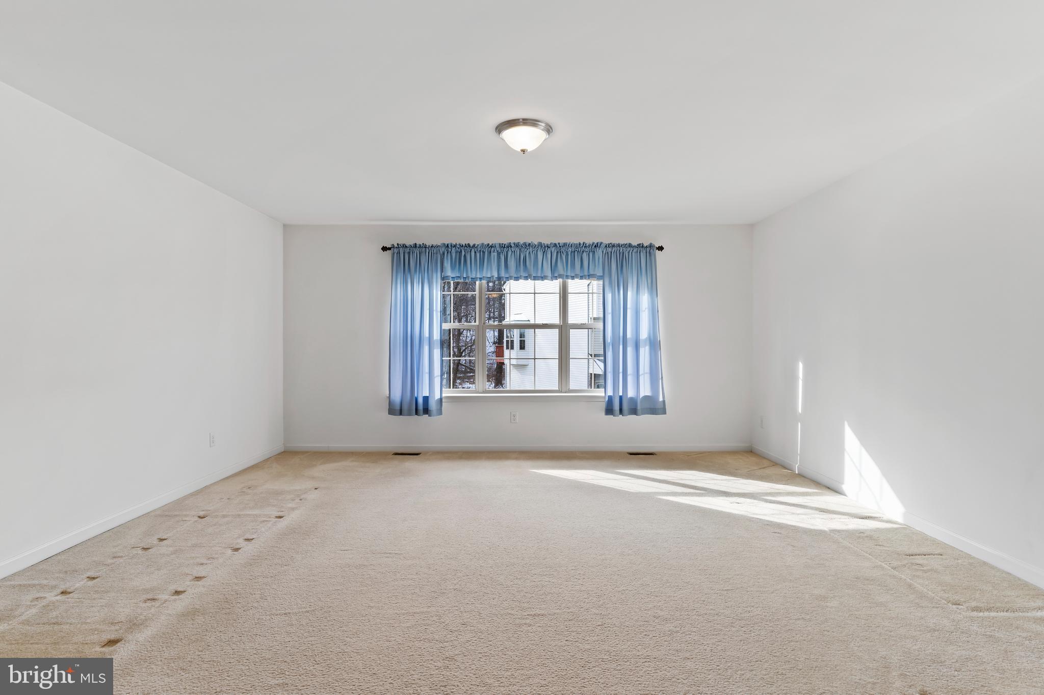 WINDING HILLS - Residential