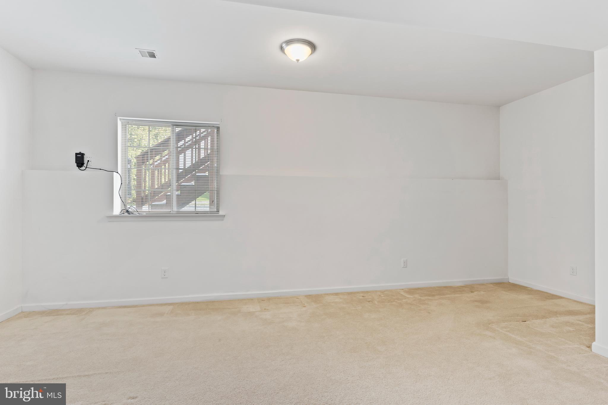 WINDING HILLS - Residential