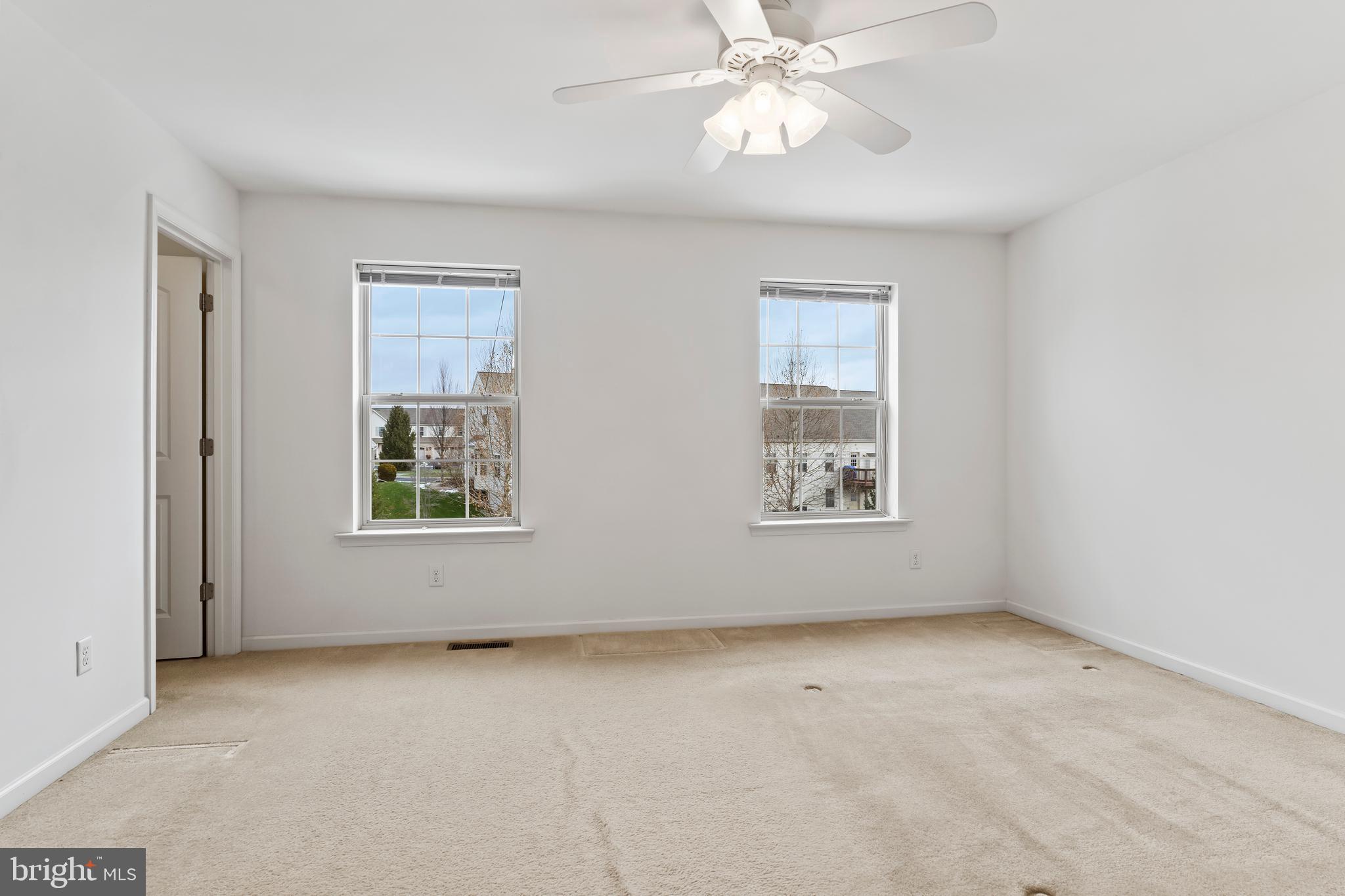 WINDING HILLS - Residential