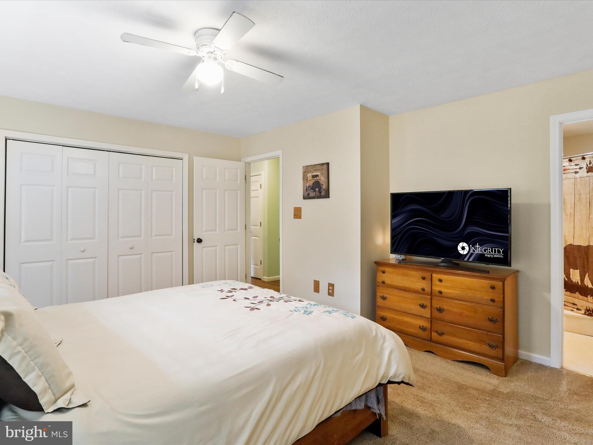 HICKORY CORNER - Residential