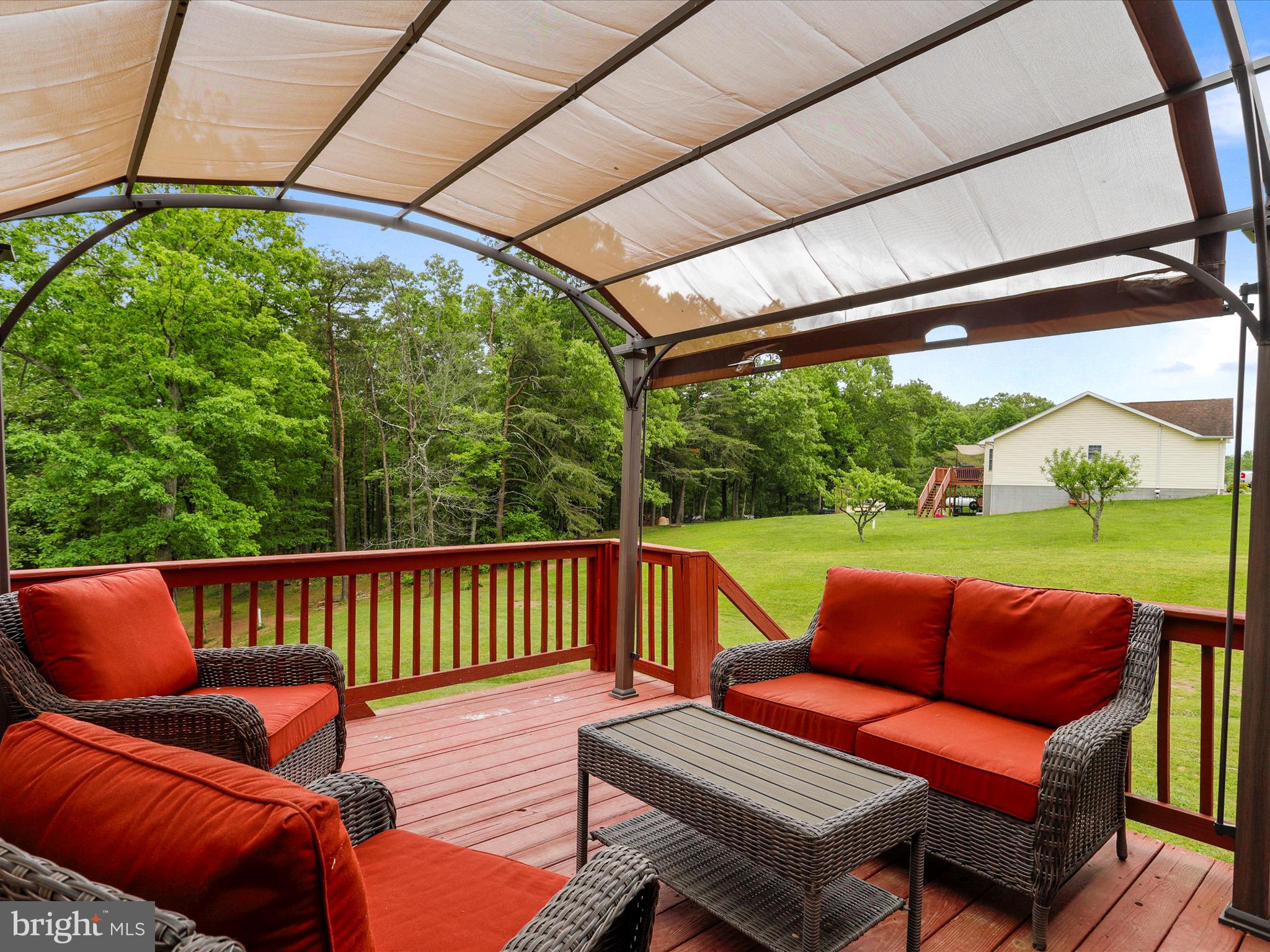 HICKORY CORNER - Residential