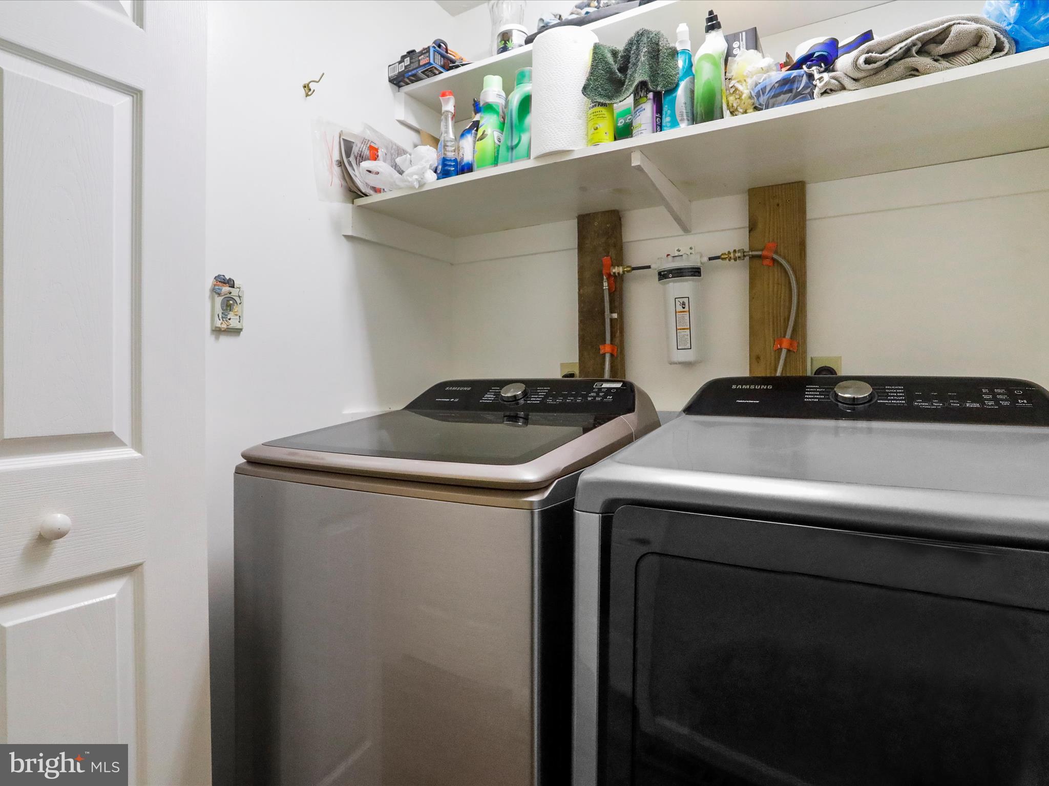 HICKORY CORNER - Residential