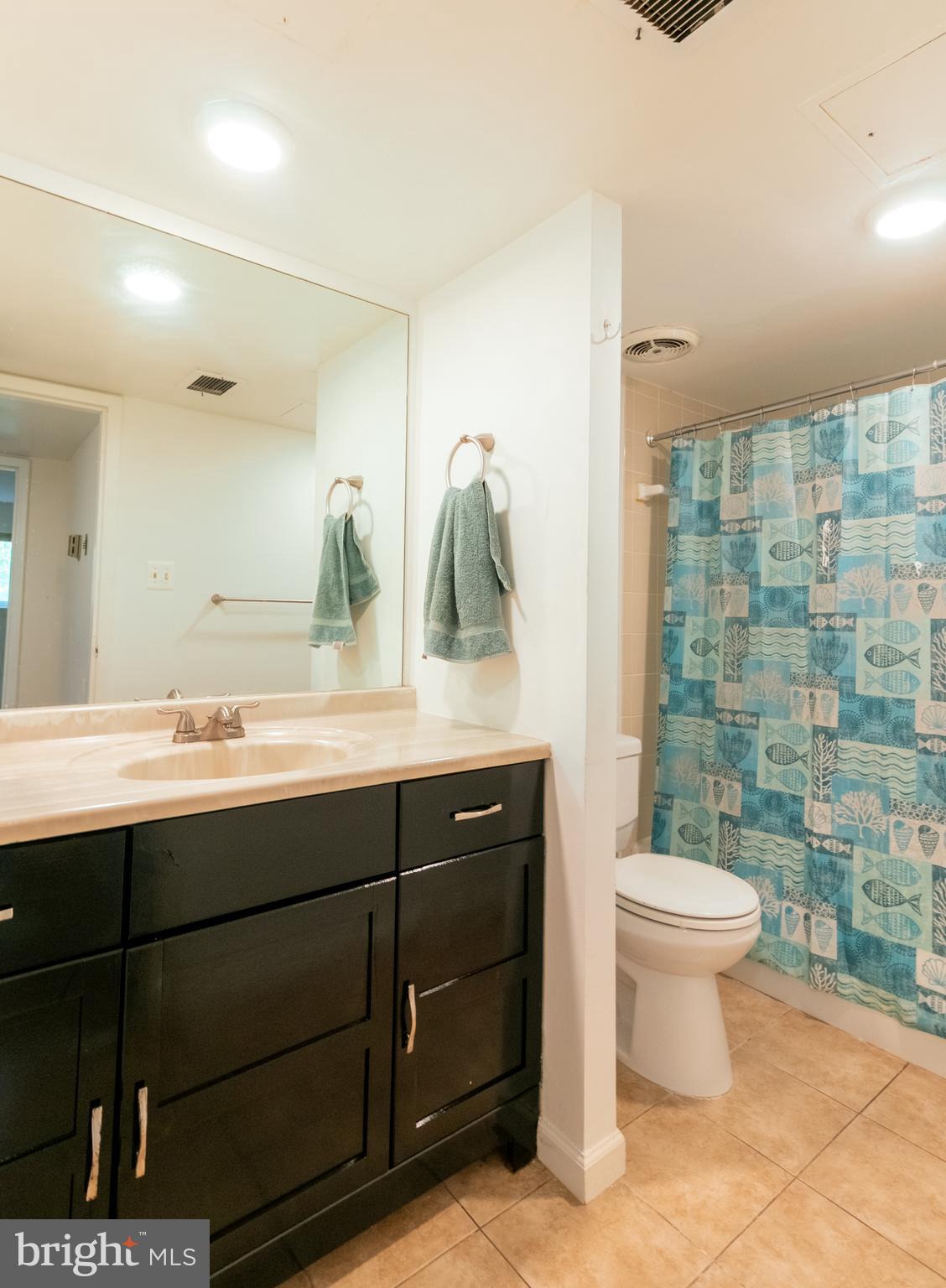 CHELSEA WOODS CONDO - Residential