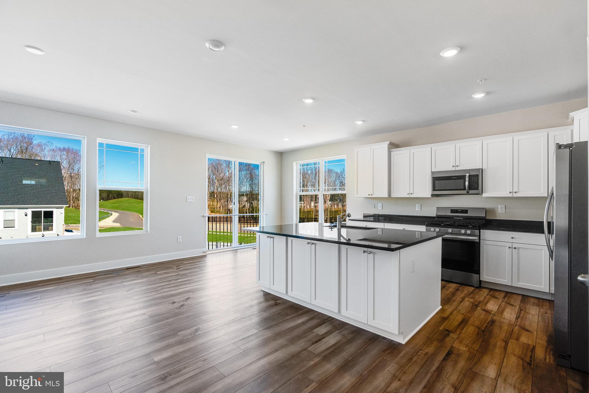 10015 SHENANDOAH LANE