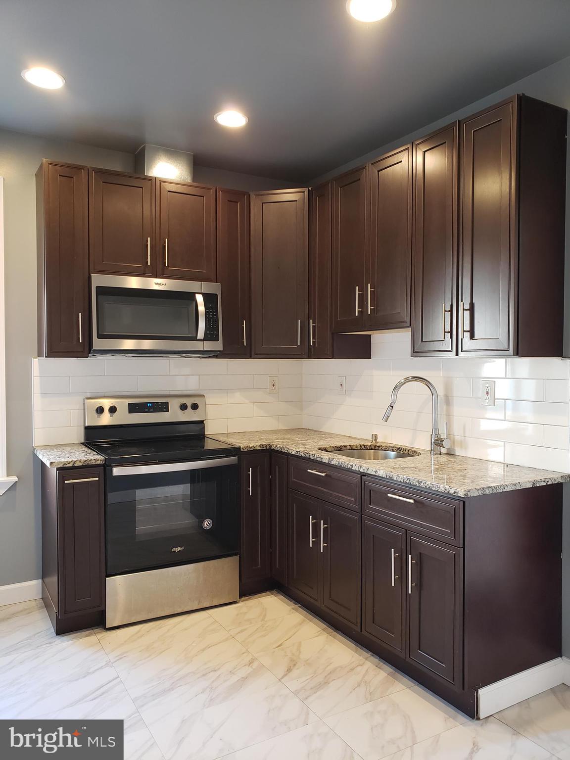 PHILADELPHIA (SOUTHWEST) - Residential Lease