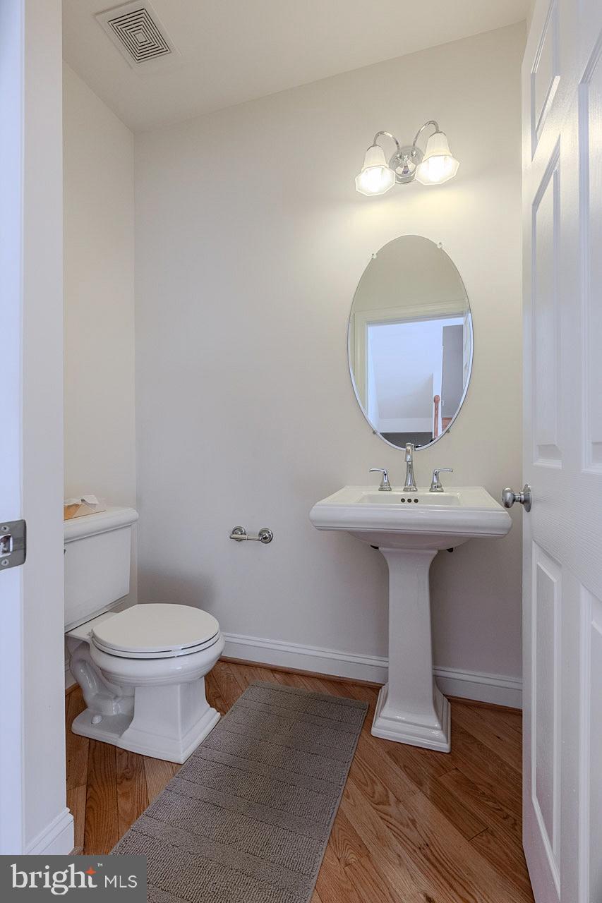 FORTNIGHTLY SQUARE - Residential