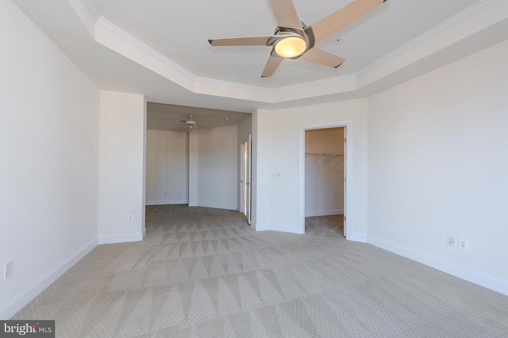 FORTNIGHTLY SQUARE - Residential