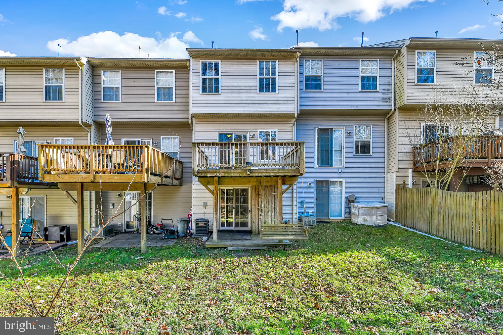 HARFORD TOWN - Residential