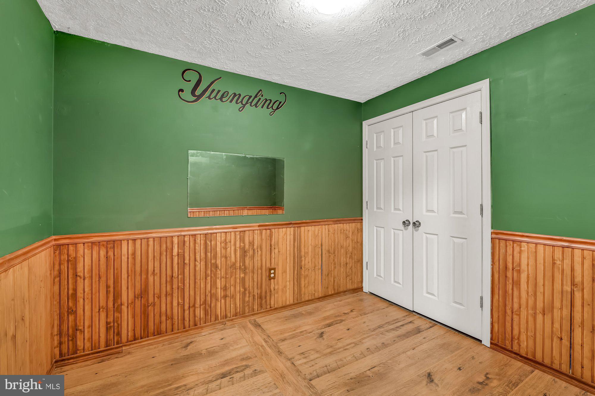 HARFORD TOWN - Residential