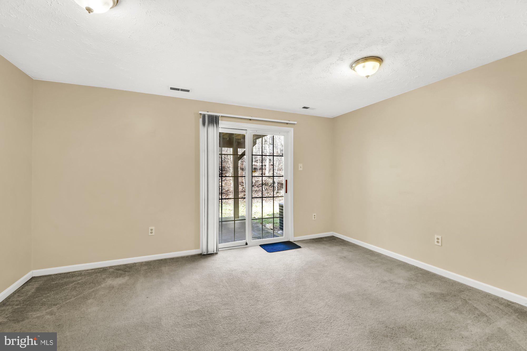 HARFORD TOWN - Residential