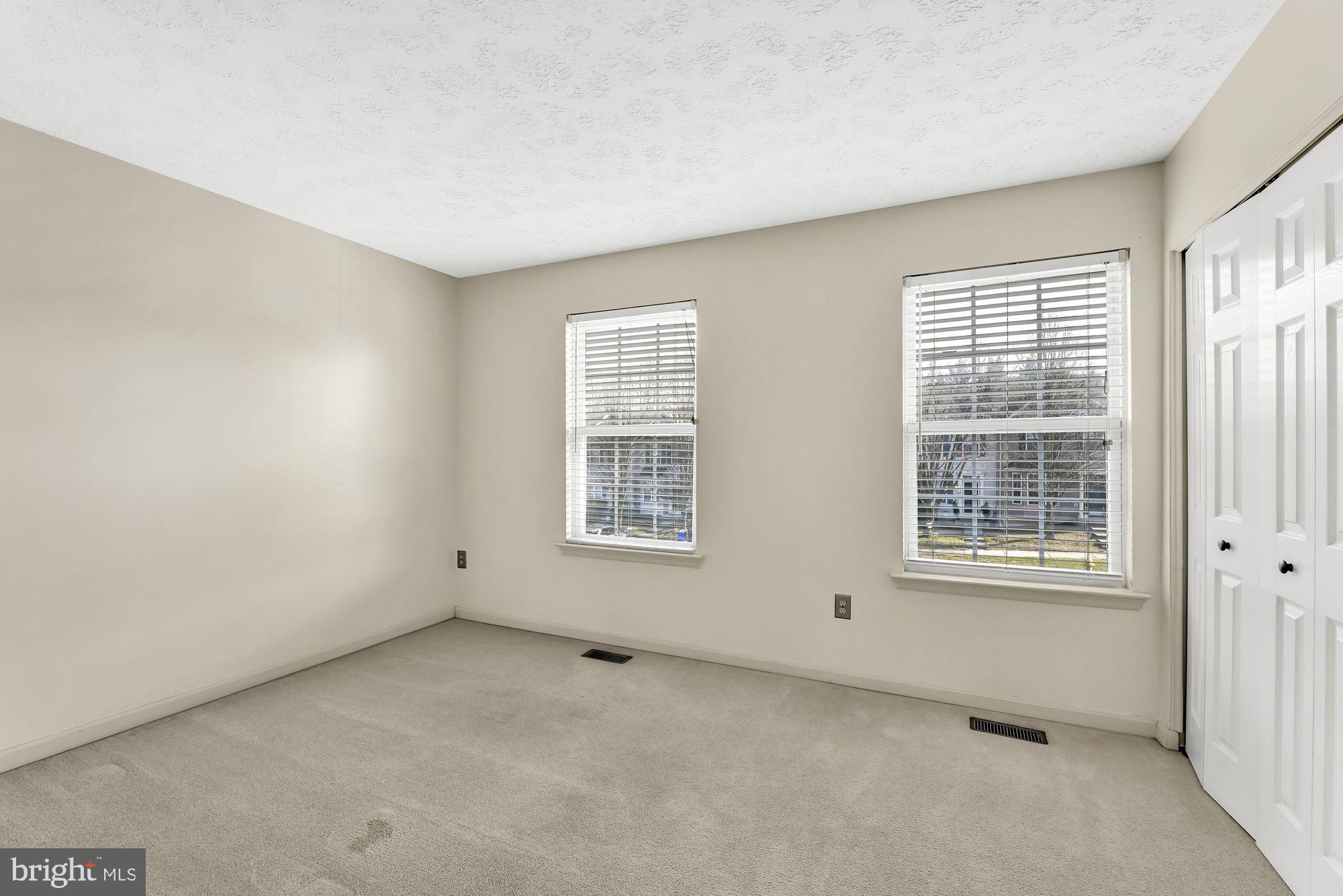 HARFORD TOWN - Residential