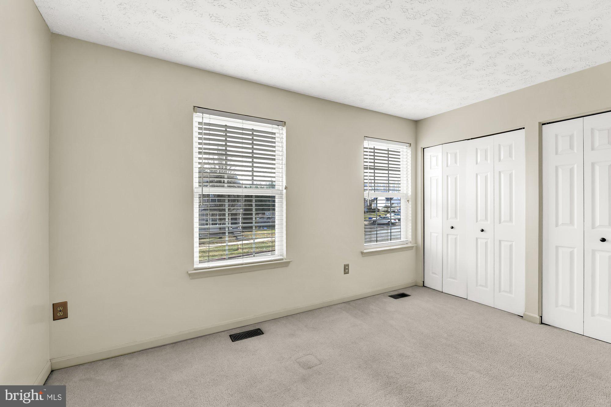 HARFORD TOWN - Residential