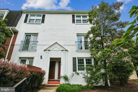 Photo of 4620 28th Road S #C, ARLINGTON, VA 22206 (MLS # VAAR2071428)
