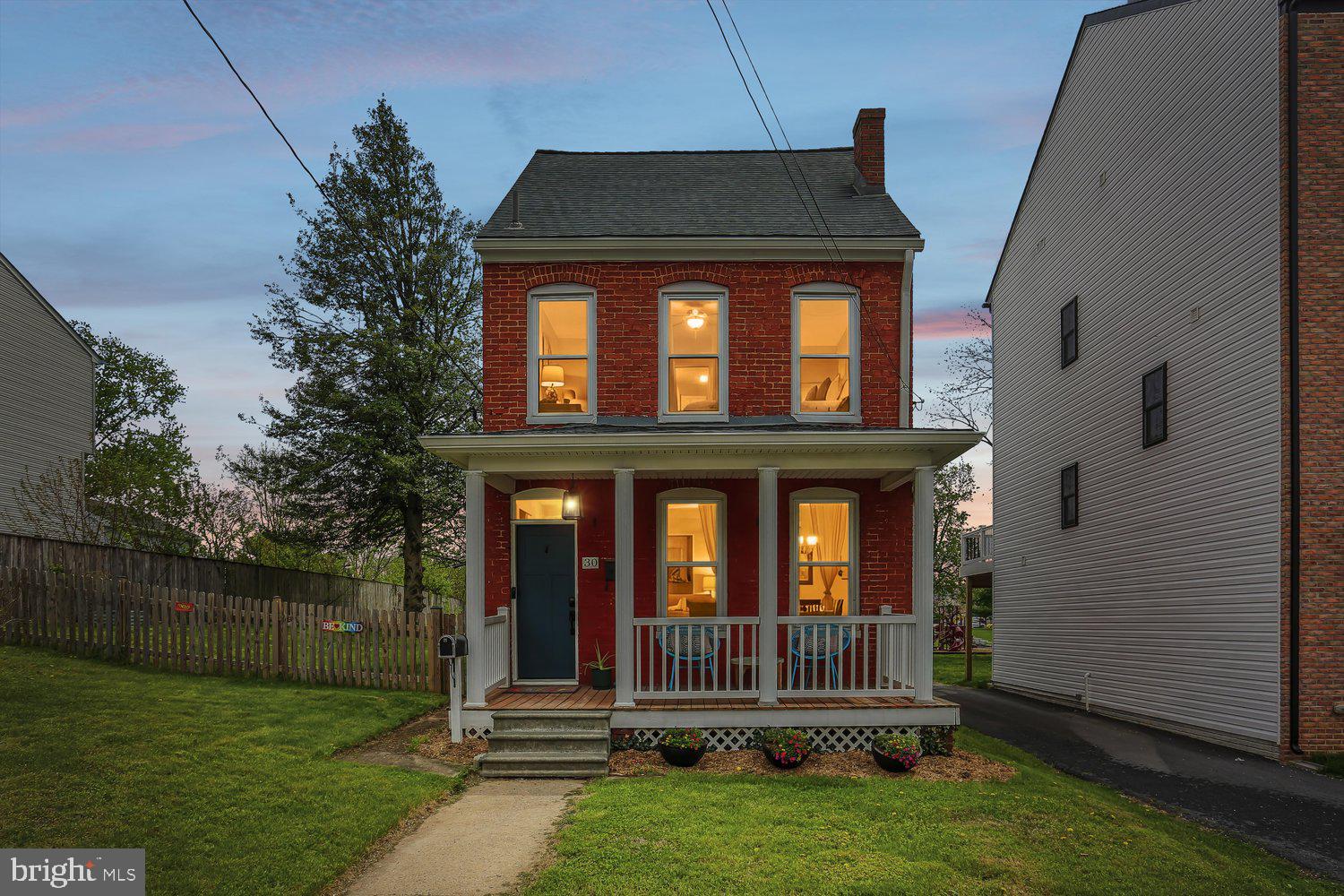 DOWNTOWN FREDERICK - Residential