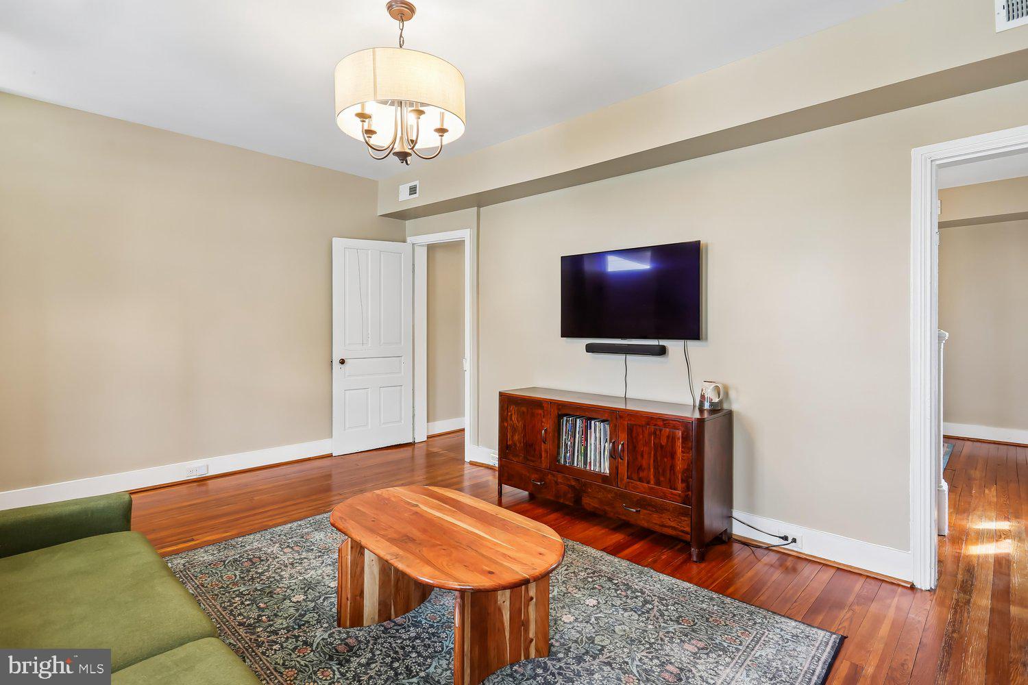 DOWNTOWN FREDERICK - Residential