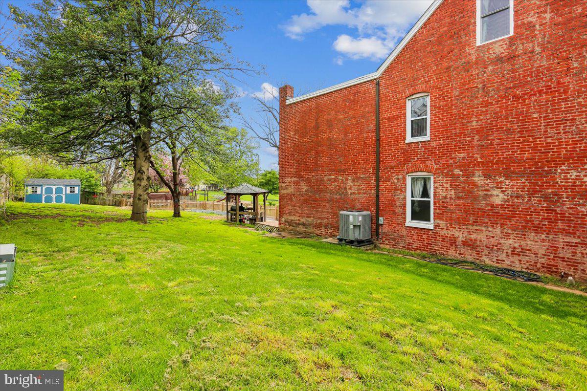 DOWNTOWN FREDERICK - Residential