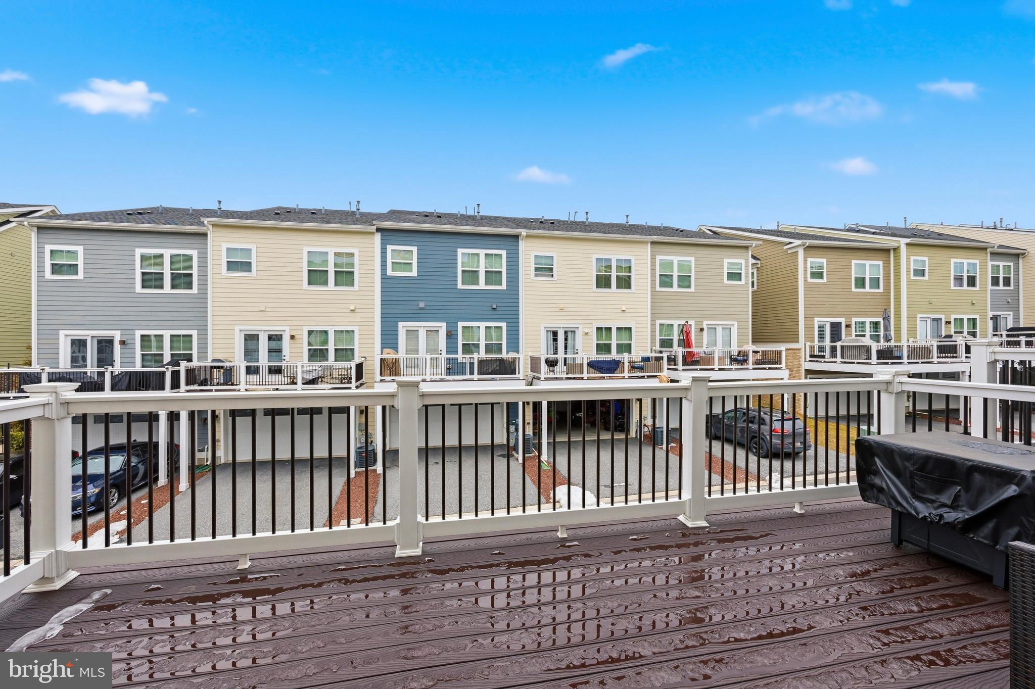 GREENLEIGH - Residential