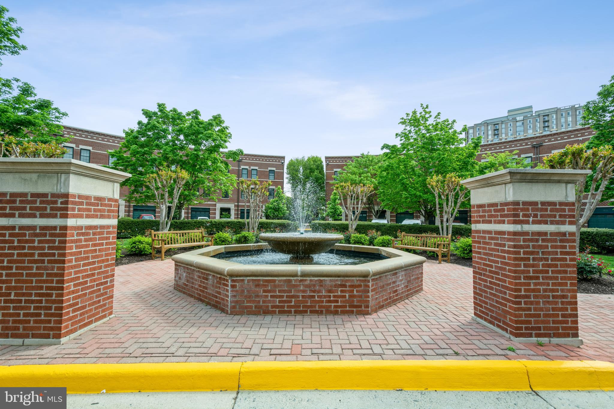 WEST MARKET - Residential