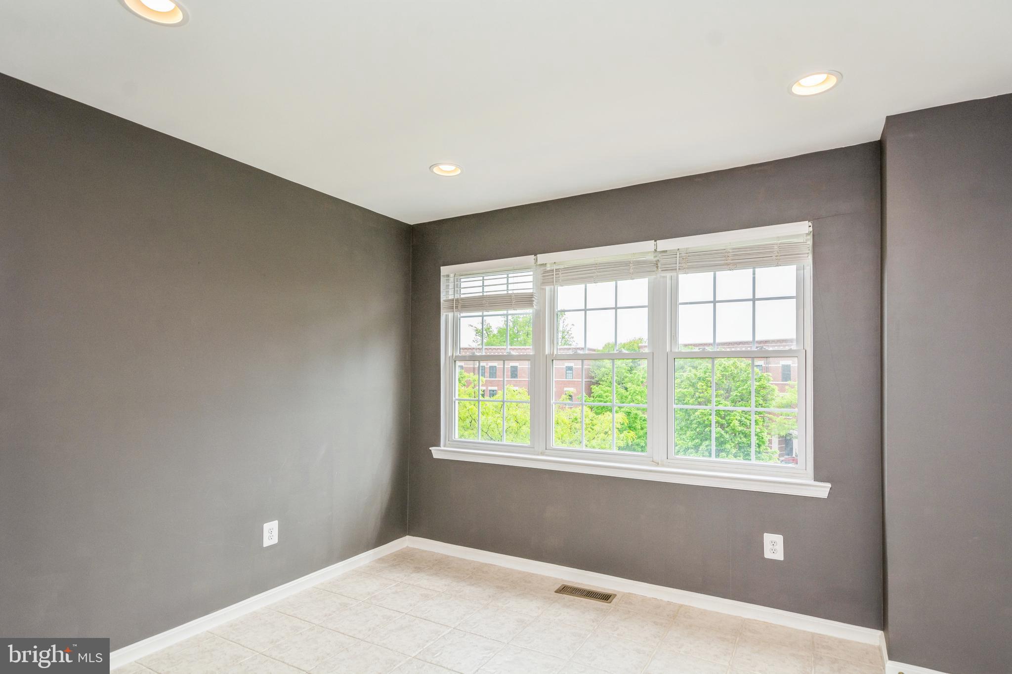 WEST MARKET - Residential