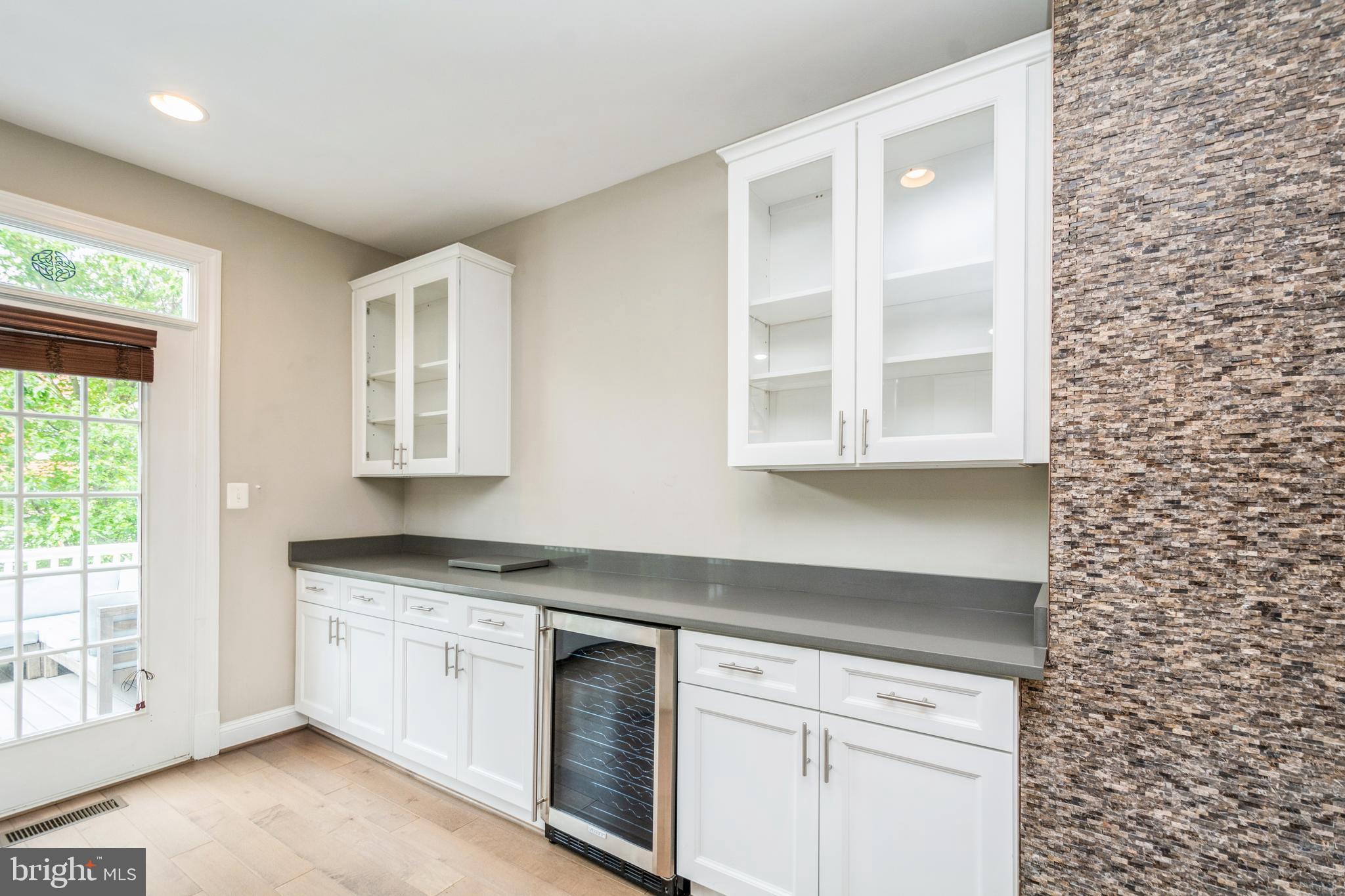 WEST MARKET - Residential