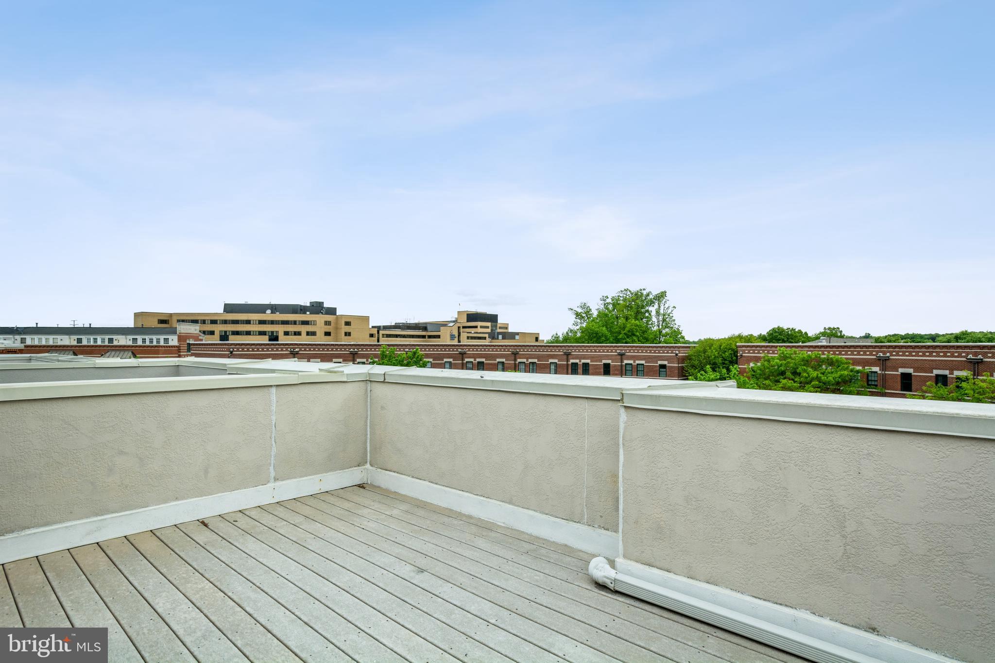 WEST MARKET - Residential