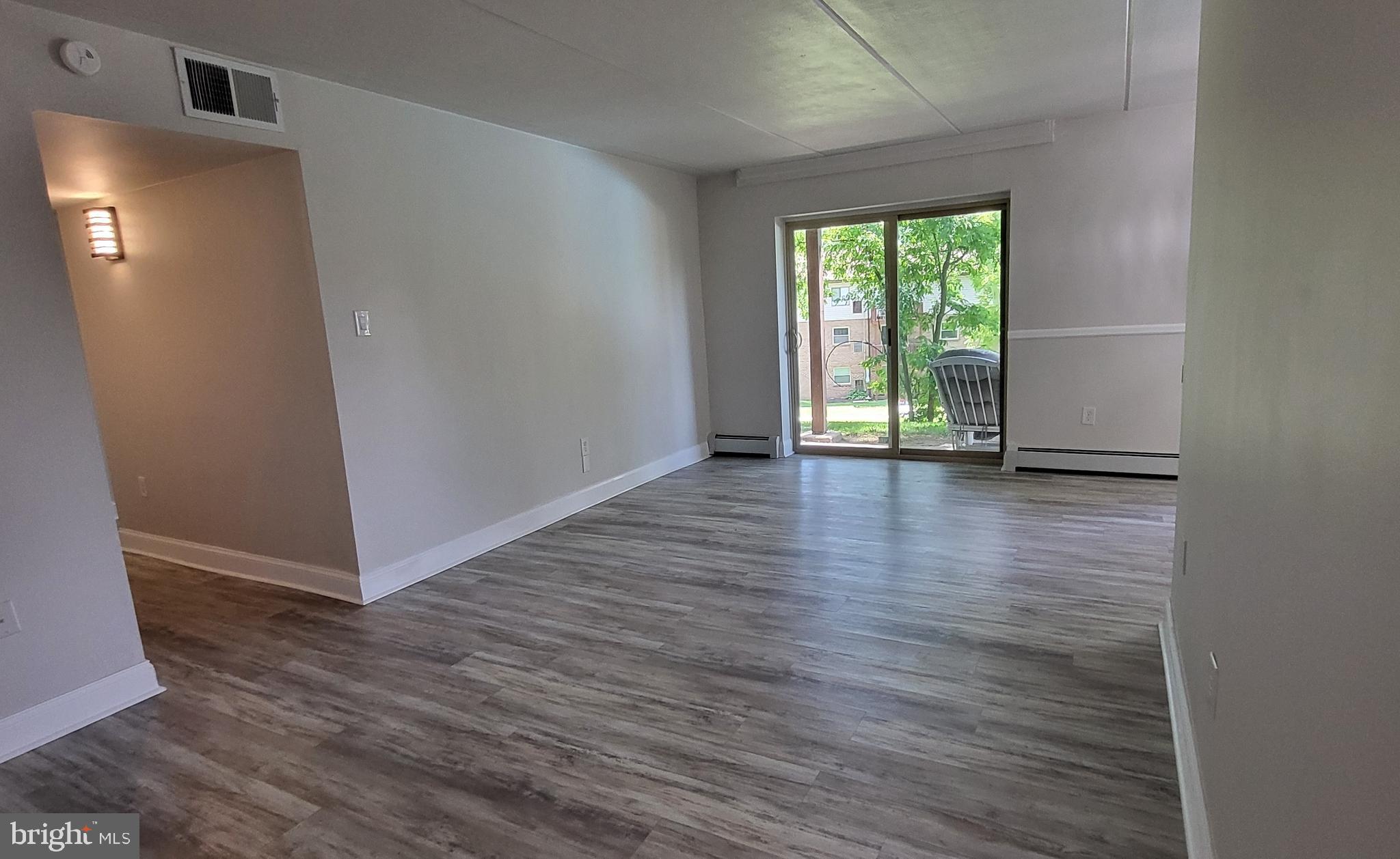 TRIMBLE RUN - Residential Lease