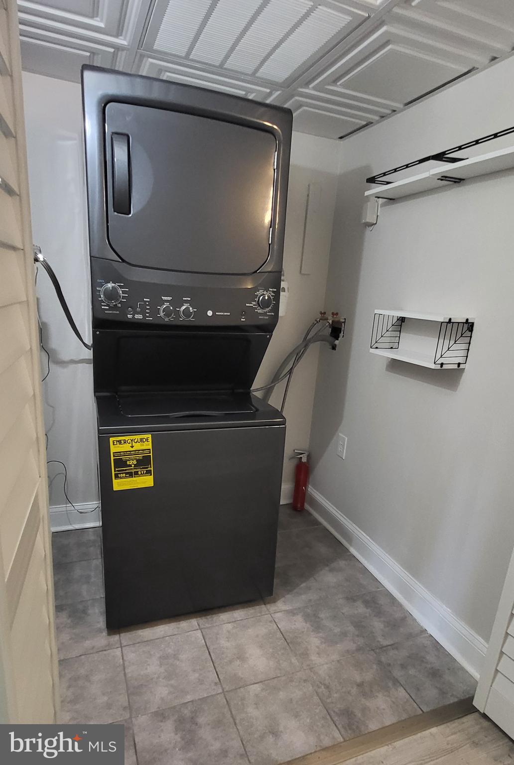 TRIMBLE RUN - Residential Lease