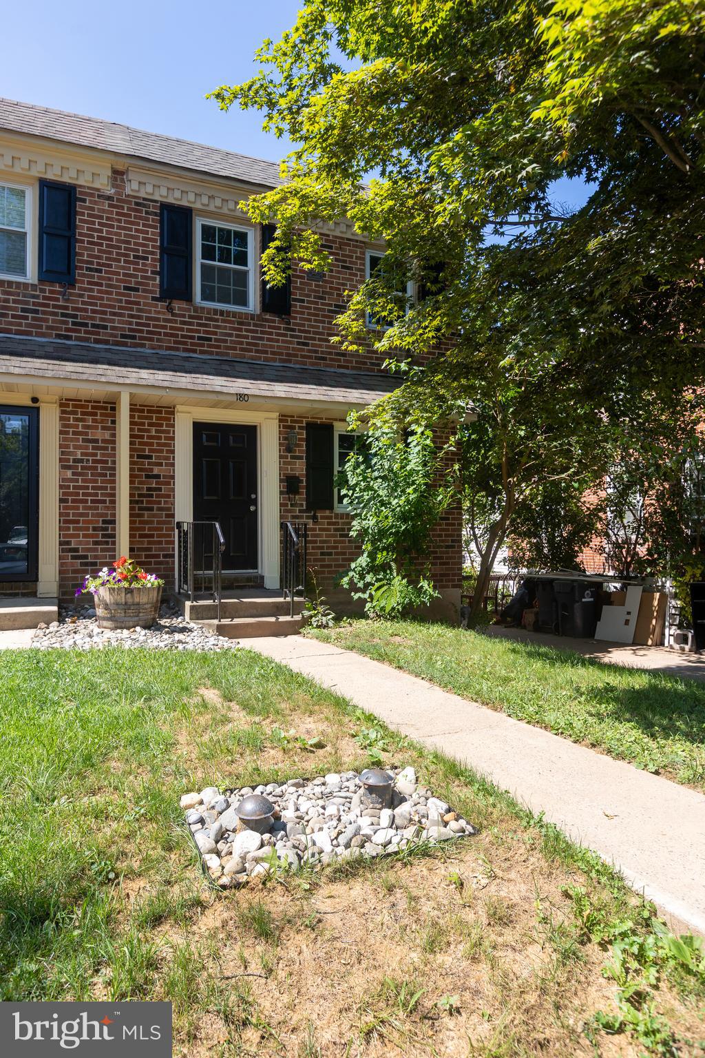 Updated 3 Bed, 1-1/2 Bath Twin in Phoenixville. The first floor has an open floor plan between the living rm and new kitchen. New kitchen has new white shaker cabinets, center island, granite countertops, and new stainless-steel appliances. New first floor powder room (2025). Second floor offers 3 bedrooms and an updated full bathroom. Some of the features of this home include: fresh paint, new luxury vinyl plank flooring (LVP) on 1st flr (2025), new carpet on 2nd flr (2025), new heat pump for heat and central air (4 mini-split units - 2025), separate new gas heater for hot water baseboard heat (2024), new windows (2020), walk out basement, basement has toilet hook up for future powder room, 2 car private driveway, and a private back yard for relaxing. Walking distance to Wawa, grocery stores, restaurants, and shopping. 1 mile from downtown Phoenixville which is a hot spot on weekends.