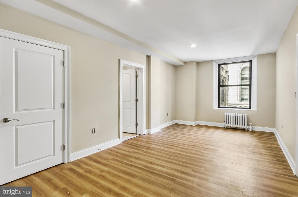 CENTER CITY - Residential Lease