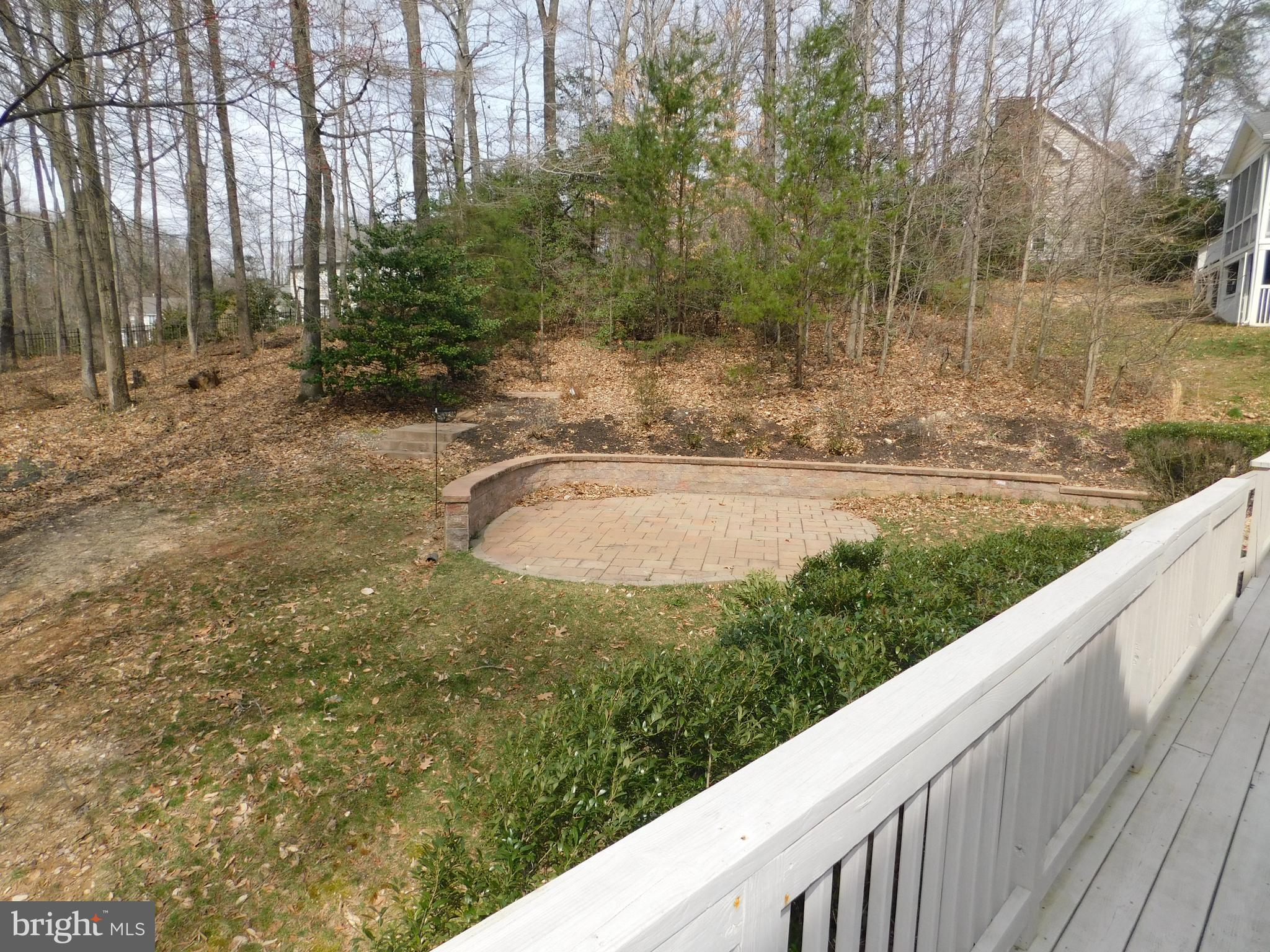 NORTH CLEARVIEW HEIGHTS - Residential Lease