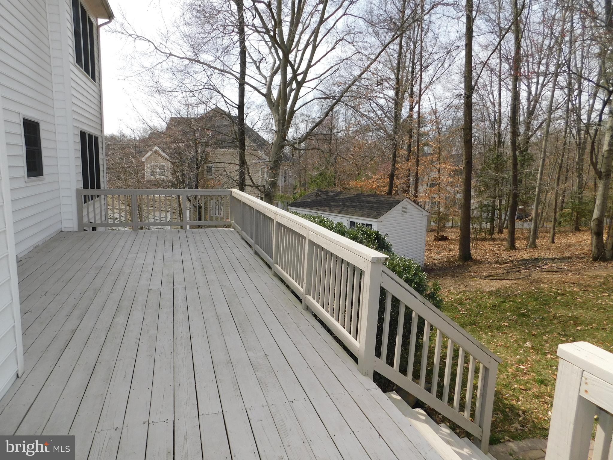 NORTH CLEARVIEW HEIGHTS - Residential Lease