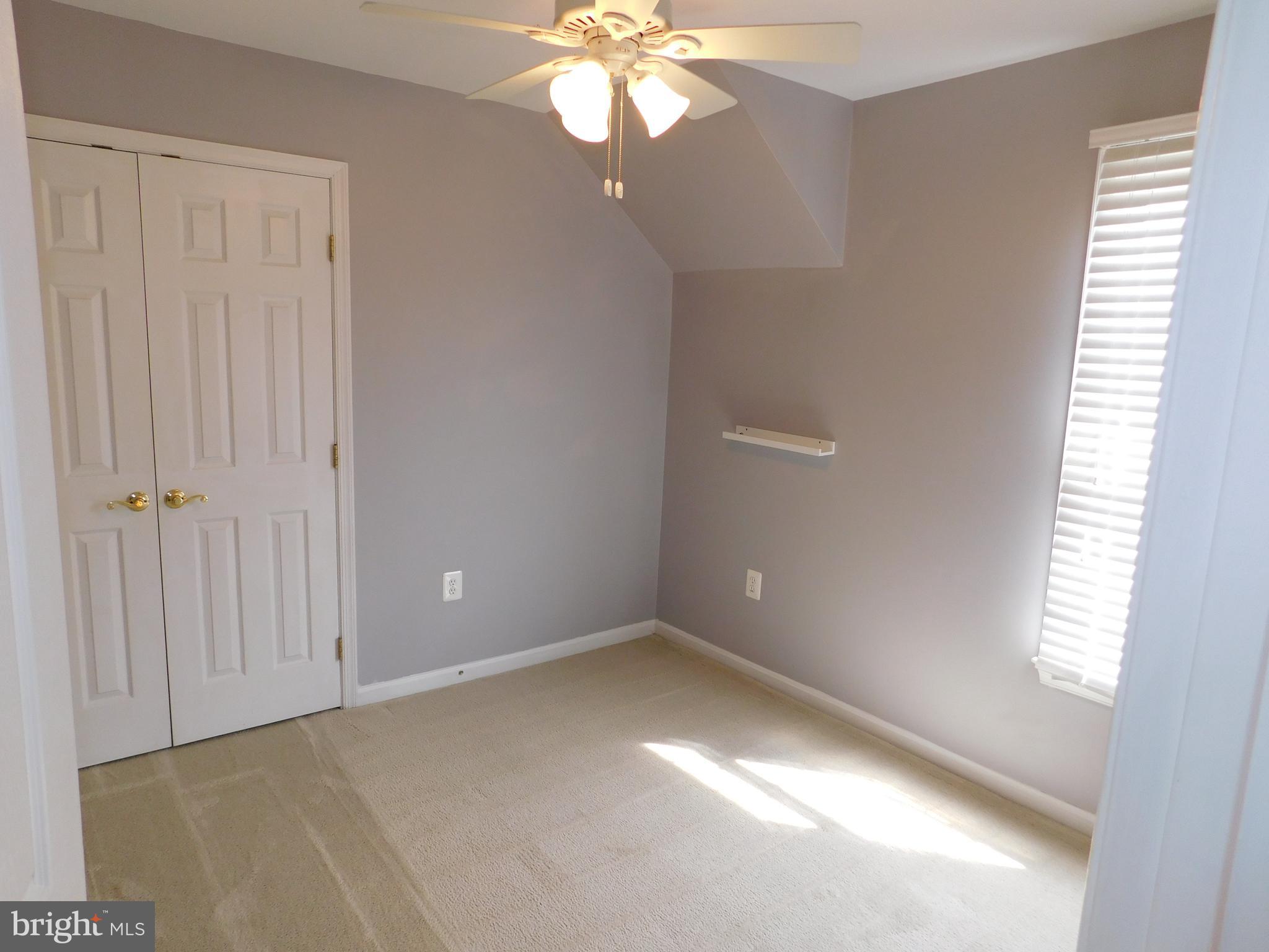 NORTH CLEARVIEW HEIGHTS - Residential Lease