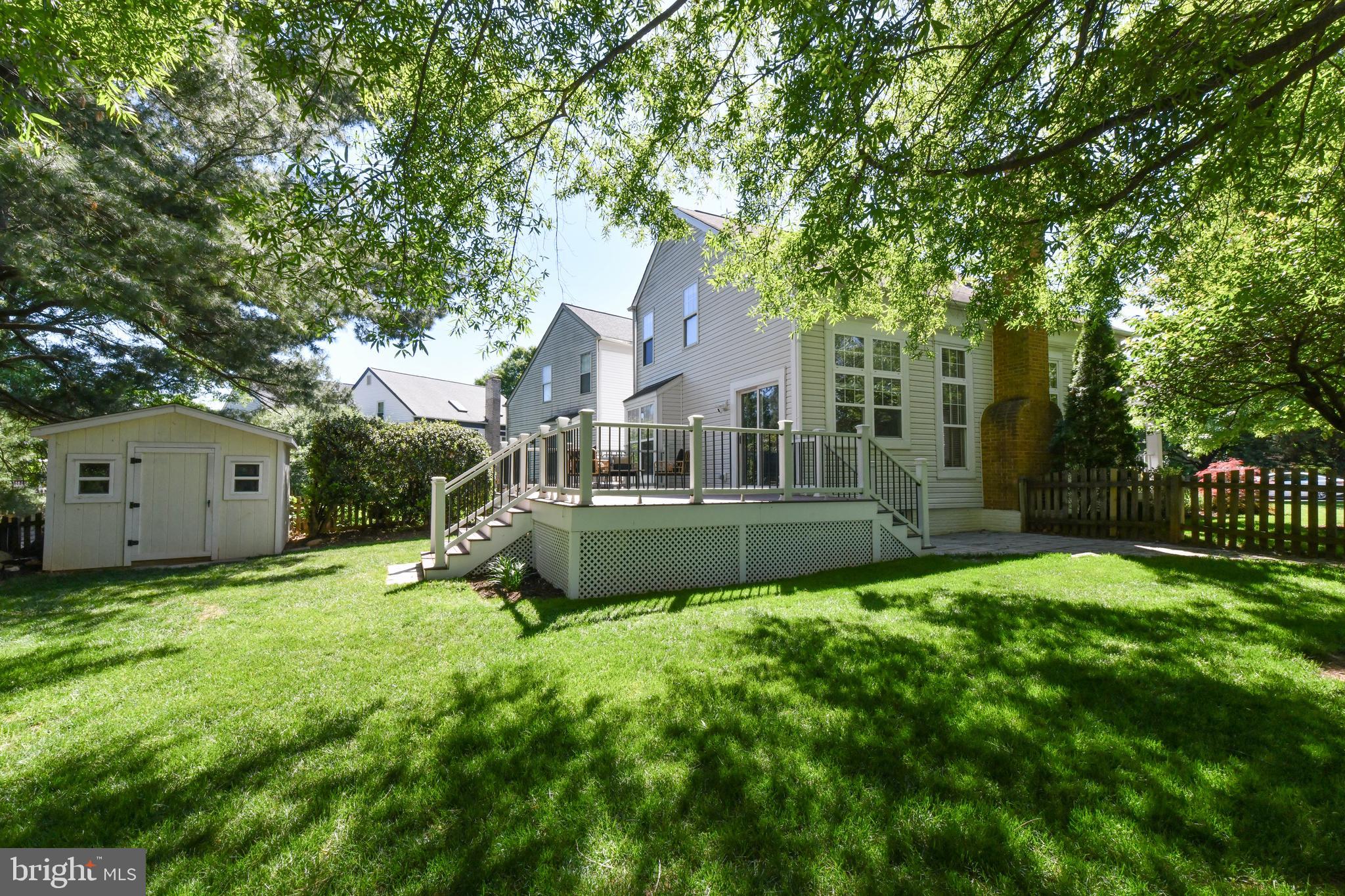 1 GLENGYLE LANE