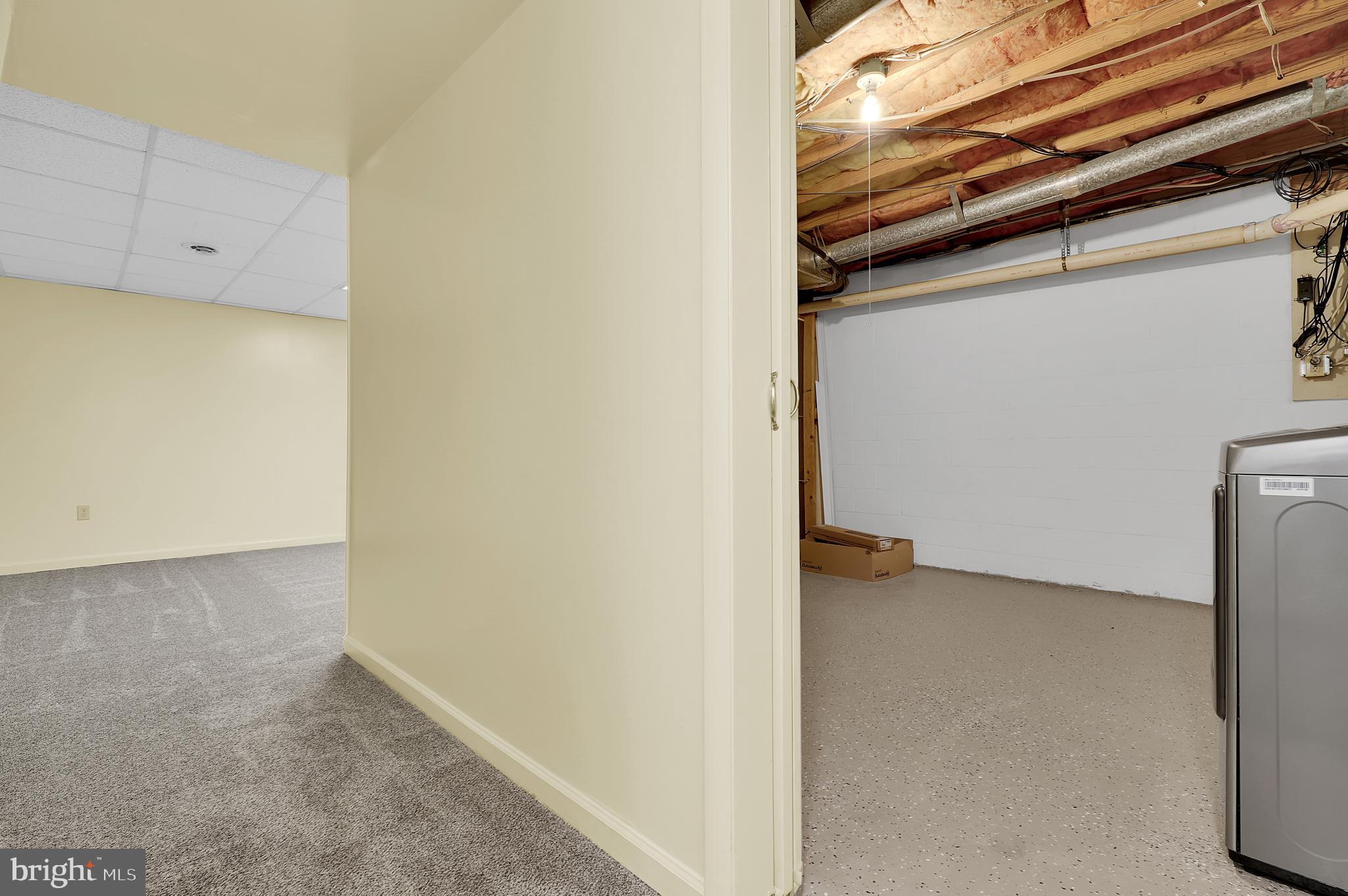 ROLLING MEADOWS - Residential