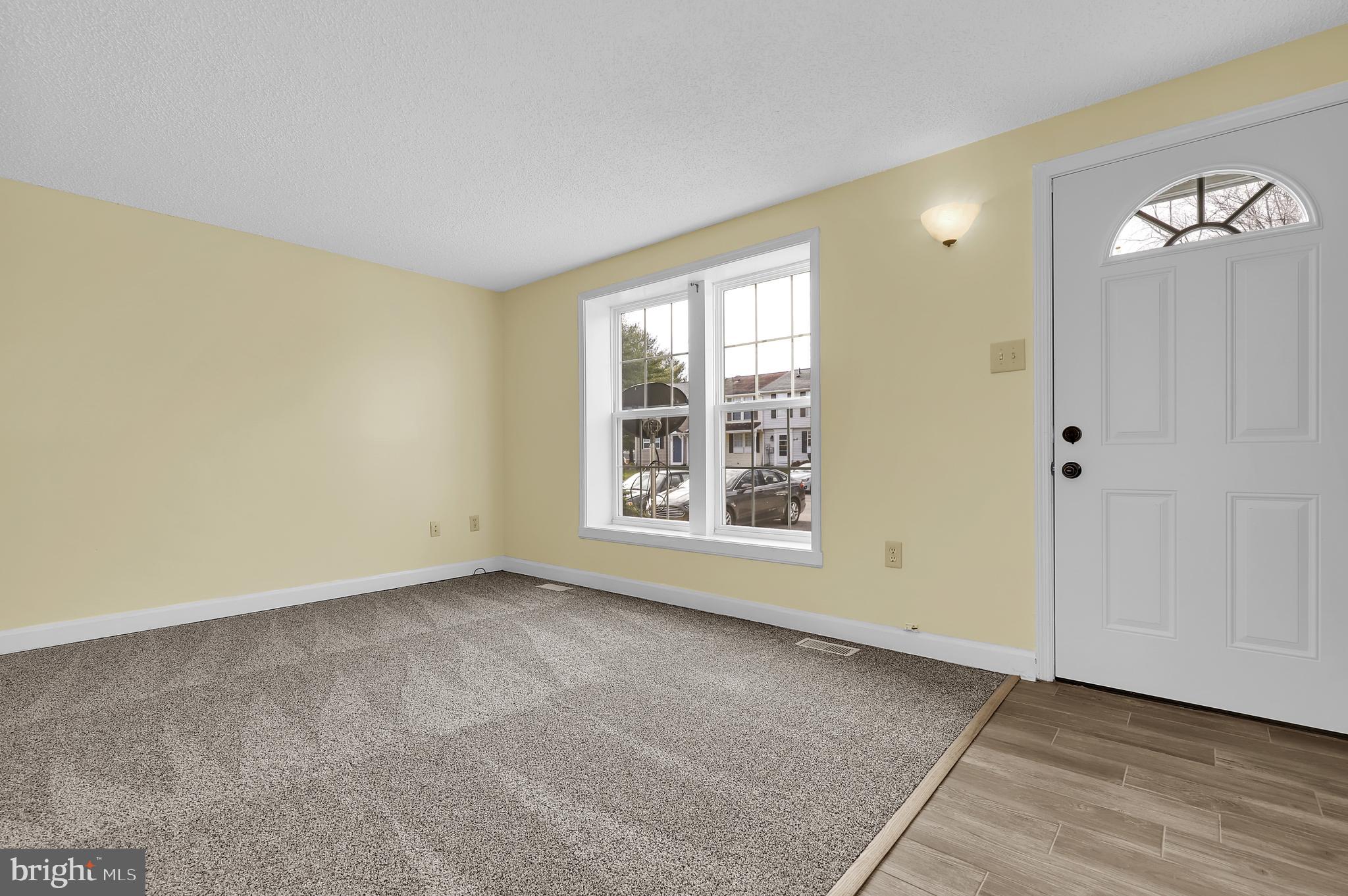 ROLLING MEADOWS - Residential