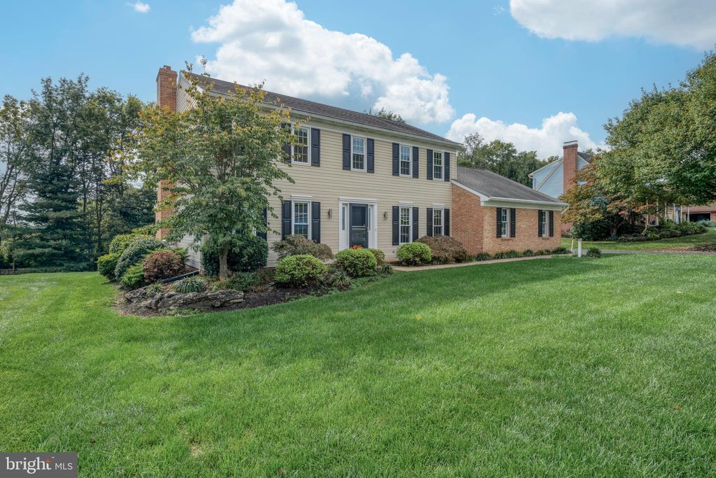 Photo of 136 Stonewyck Drive, LANCASTER, PA 17603 (MLS # PALA2077226)