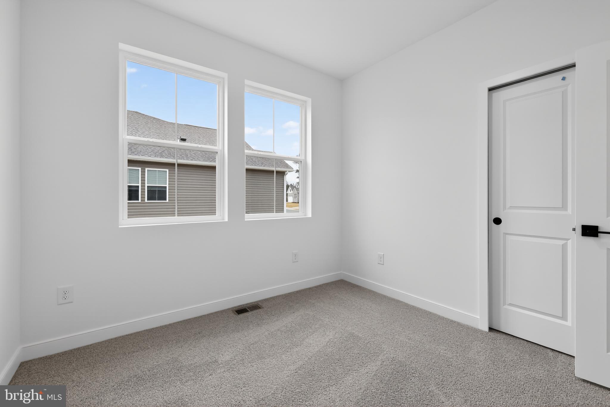 LIBERTY WEST - Residential