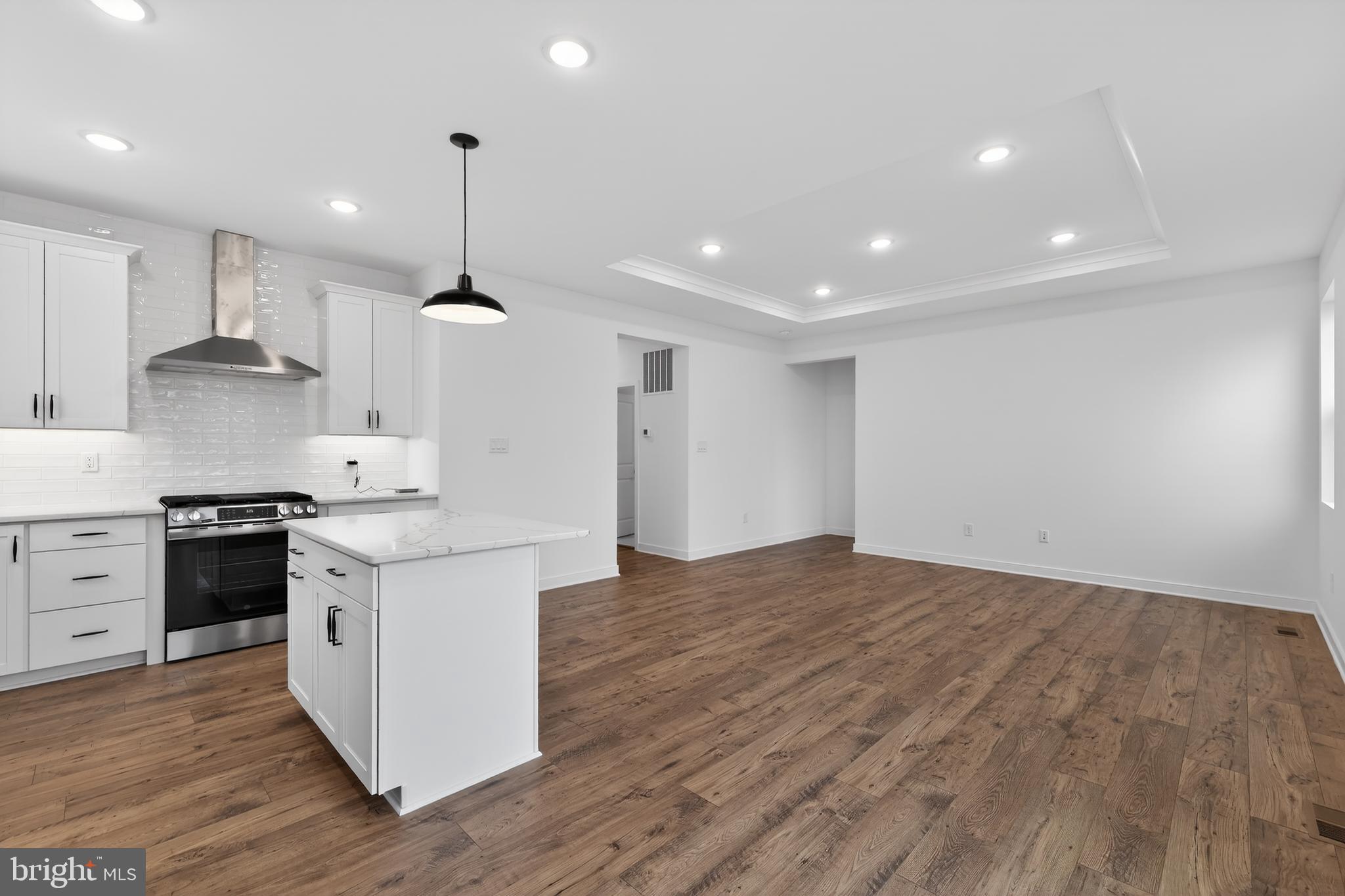 LIBERTY WEST - Residential