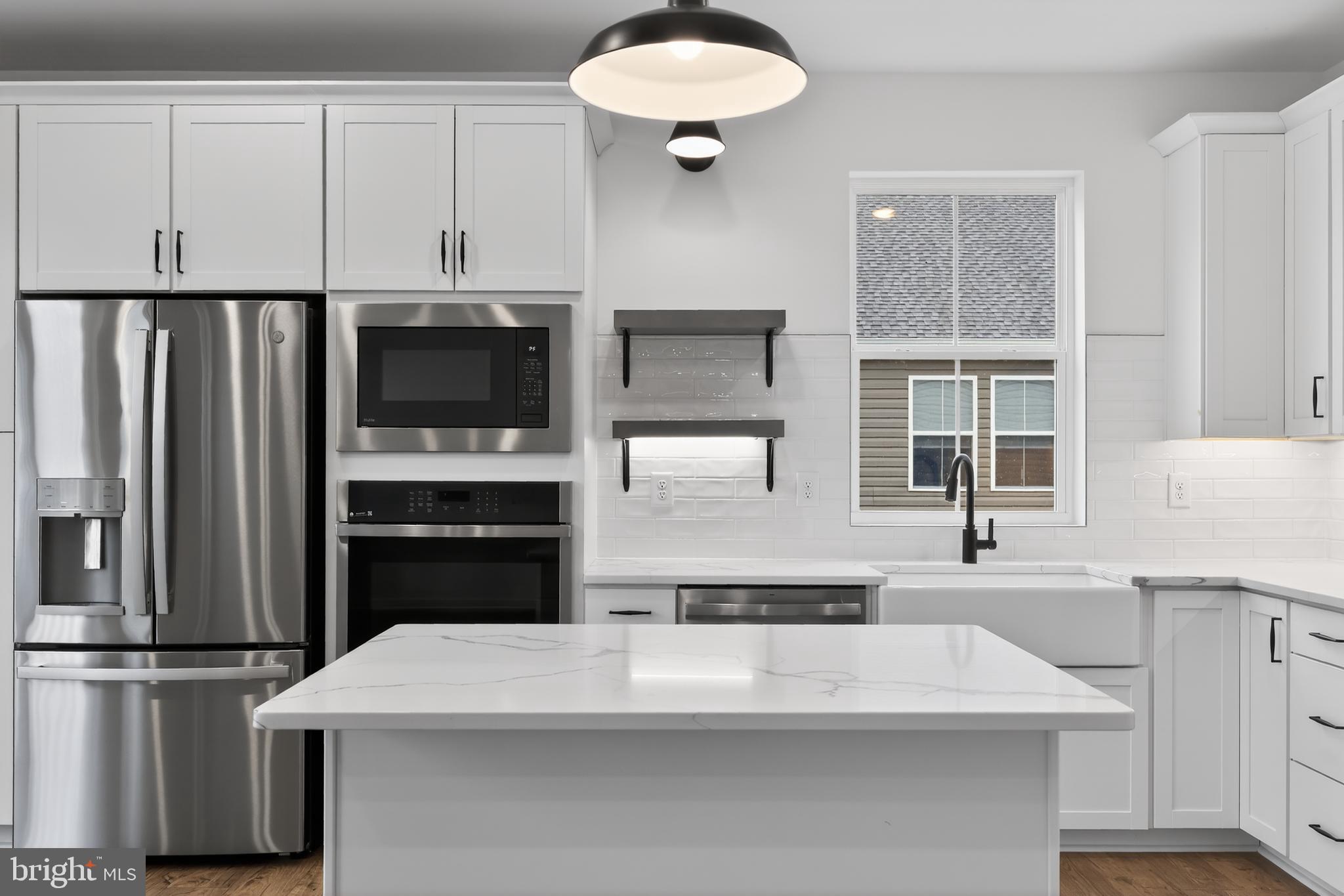 LIBERTY WEST - Residential