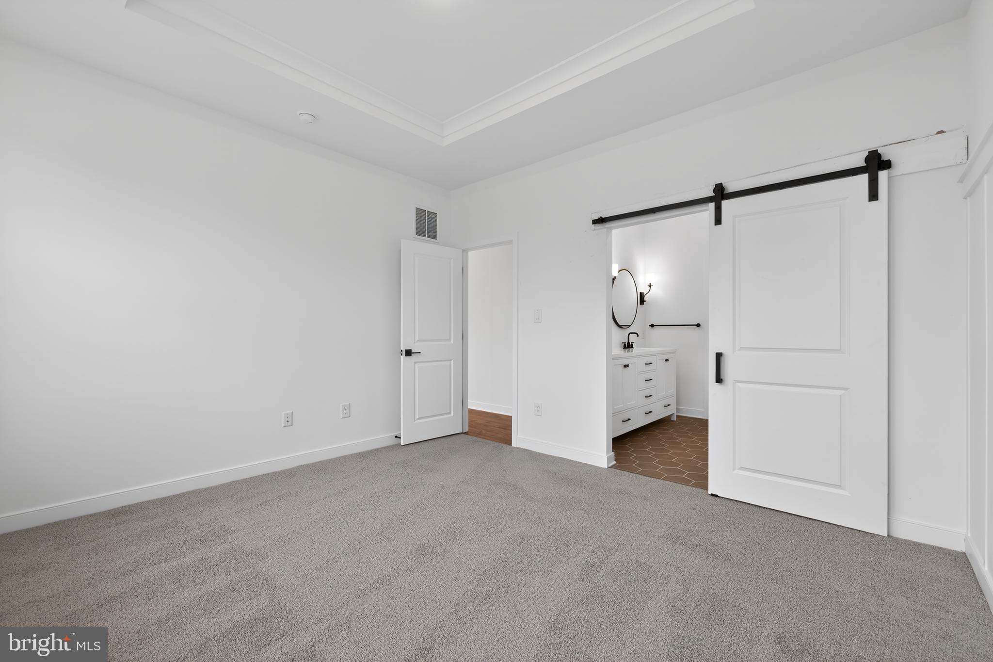 LIBERTY WEST - Residential